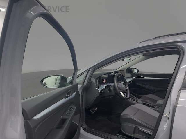 Volkswagen Golf 1.5 eTSI DSG Life Variant