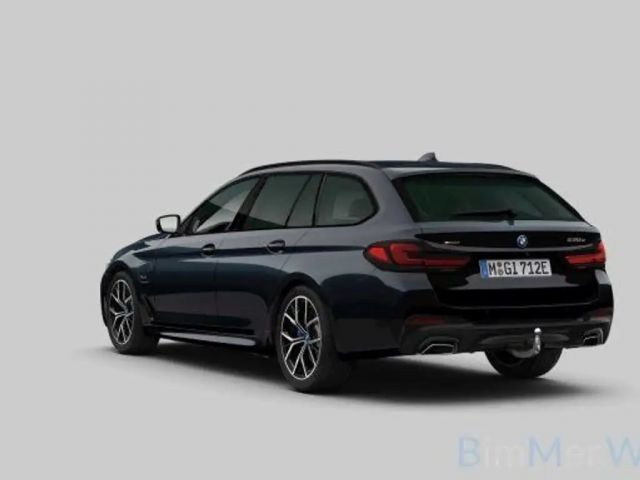 BMW 530 530e M-Sport Touring xDrive
