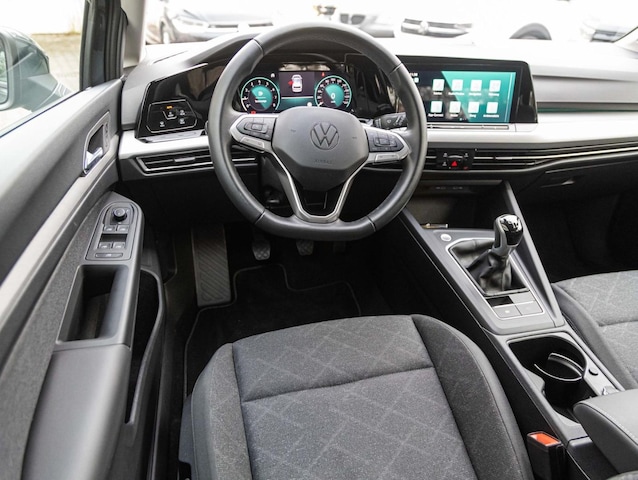 Volkswagen Golf 1.5 TSI Golf VIII Pro