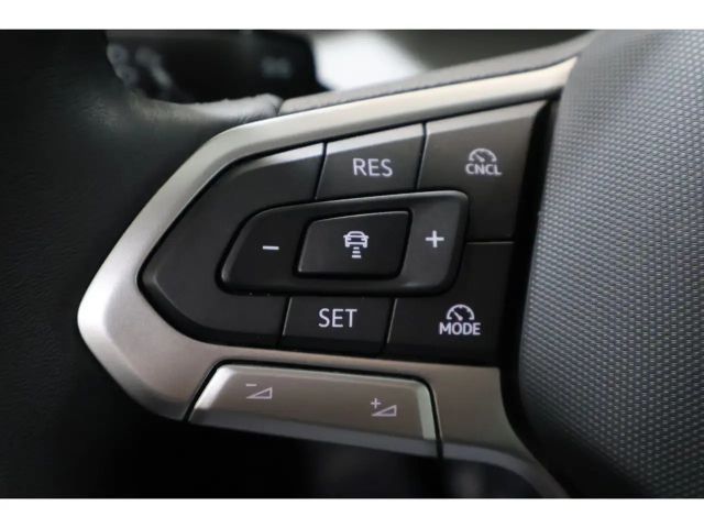 Volkswagen Golf 1.5 TSI Golf VIII Life