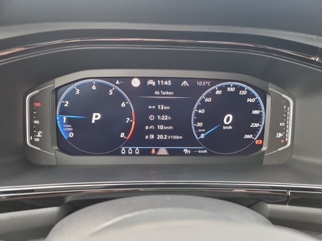 Volkswagen T-Roc 1,5 TSI DSG BLACK STYLE NAVI LED MATRIX AHK KAMERA KLIMA ALU