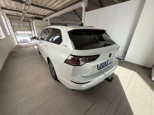 Volkswagen Golf 2.0 TDI DSG Variant