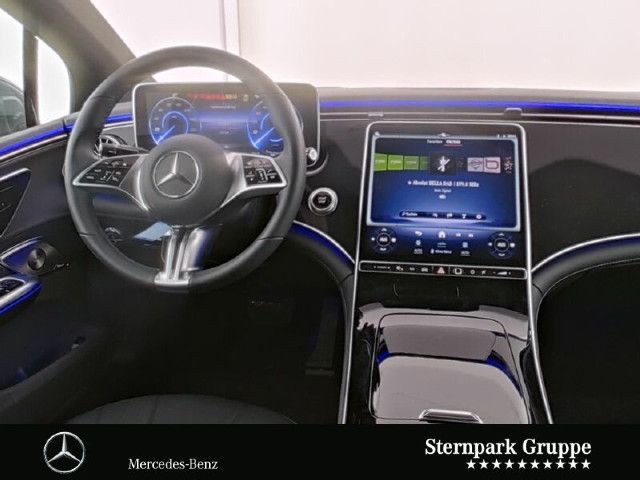 Mercedes-Benz EQE 300 Sedan