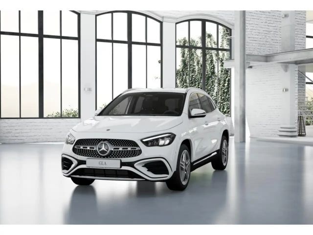 Mercedes-Benz GLA 180 AMG Line