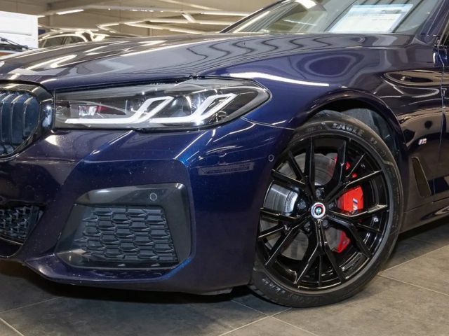BMW 530 530d M-Sport Sedan xDrive