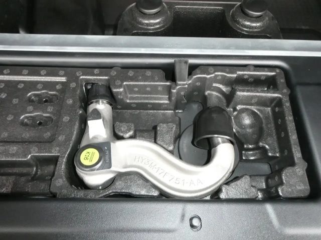 Land Rover Discovery AWD D250 S