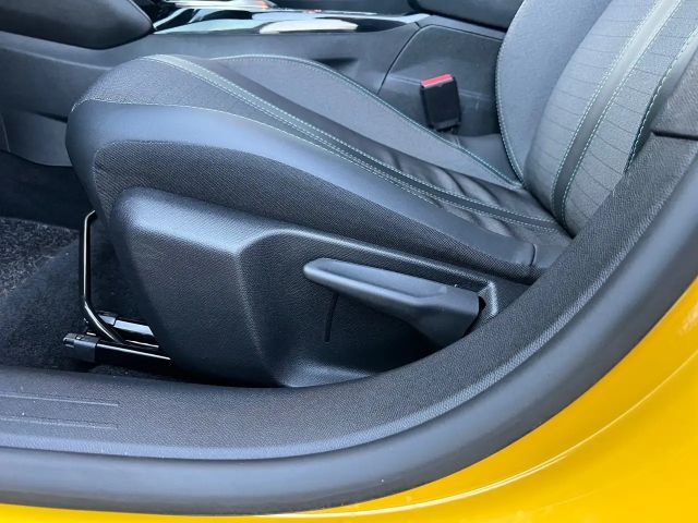 Peugeot E-208 Allure Pack