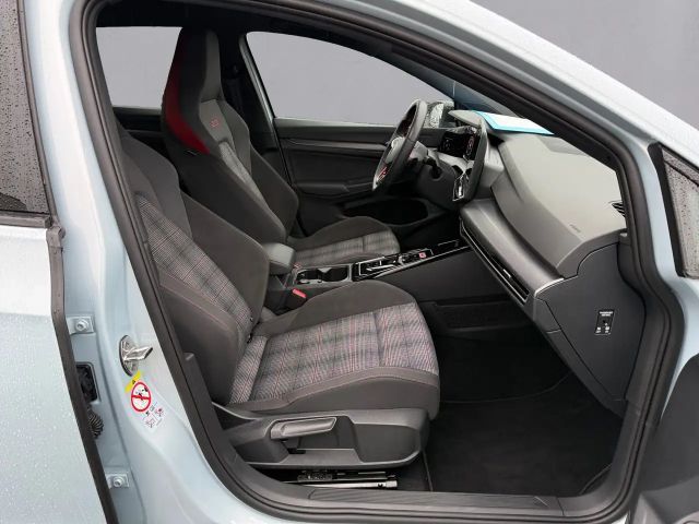 Volkswagen Golf DSG GTI