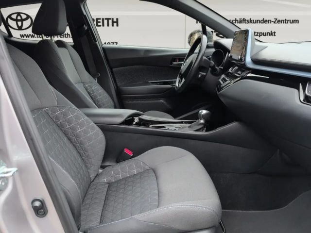 Toyota C-HR Hybride Team D