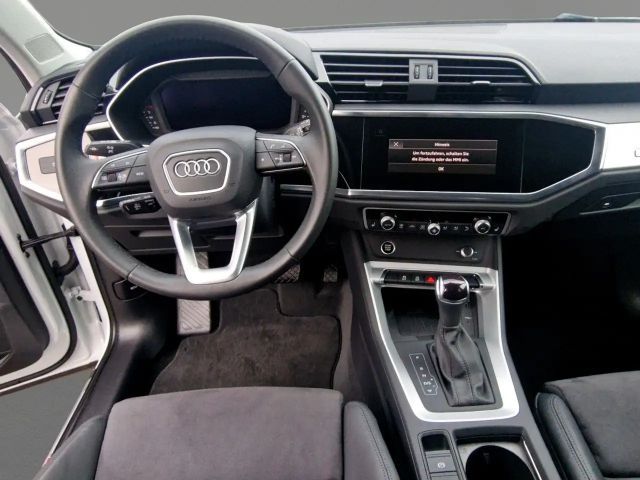 Audi Q3 35 TFSI S-Line