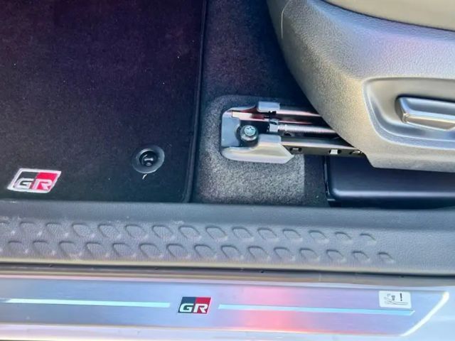 Toyota C-HR GR Hybride