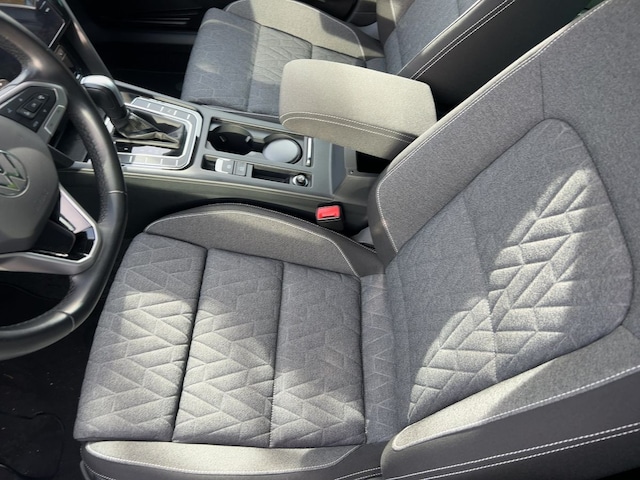 Volkswagen Passat 1.5 TSI Business DSG Variant