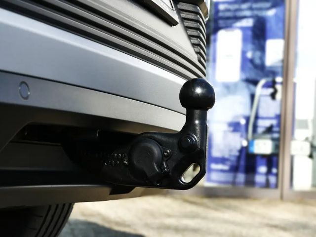 Ford Explorer Premium RWD