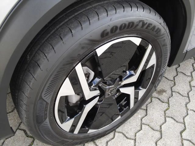 Peugeot 2008 Allure Pack