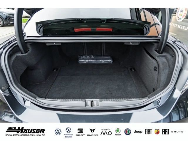 Alfa Romeo Giulia AT8 Q4 Turbo