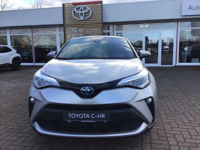 Toyota C-HR Hybride Team D