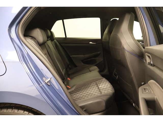 Volkswagen Golf 2.0 TDI DSG Golf VIII R-Line