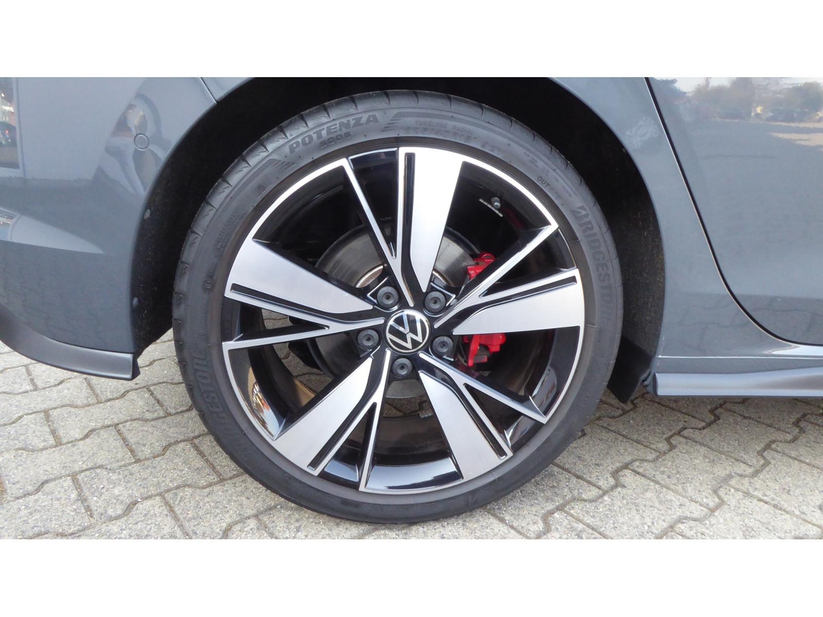 Volkswagen Golf 2.0 TDI DSG GTD Golf VIII IQ.Drive