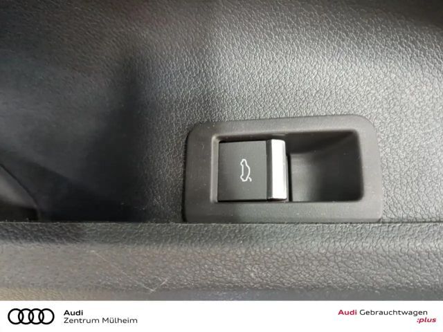 Audi A4 35 TFSI Sedan