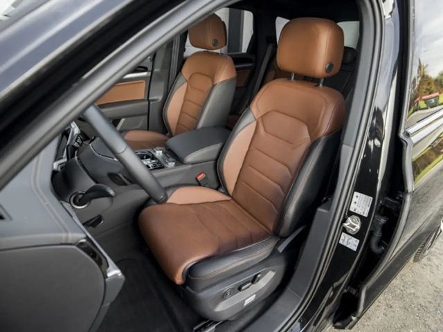 Volkswagen Touareg 4Motion R-Line