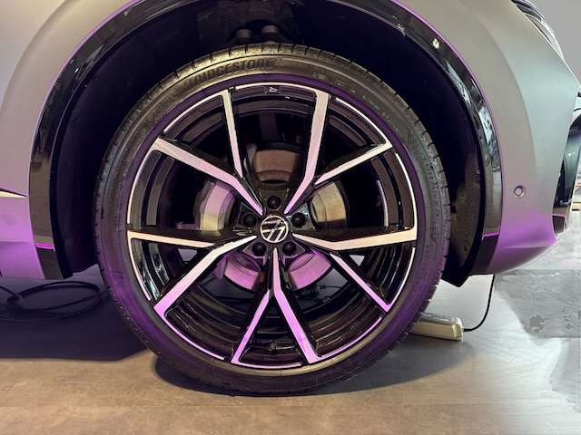 Volkswagen Touareg 4Motion R-Line