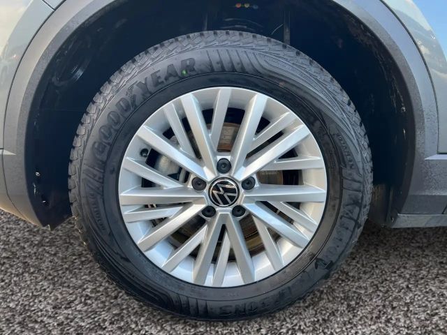 Volkswagen T-Roc TSI|ACC|APP-CONNECT|WINTERPAKET|EINPARKHIL