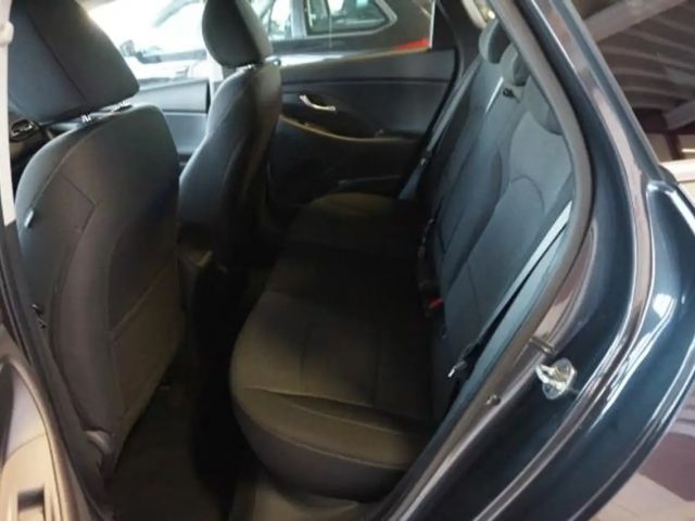 Hyundai i30 T-GDi Trend