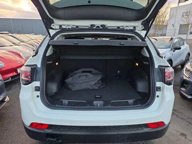 Jeep Compass 4x4 Hybrid Trailhawk