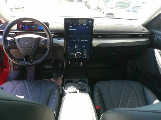 Ford Mustang Mach-E Standard range