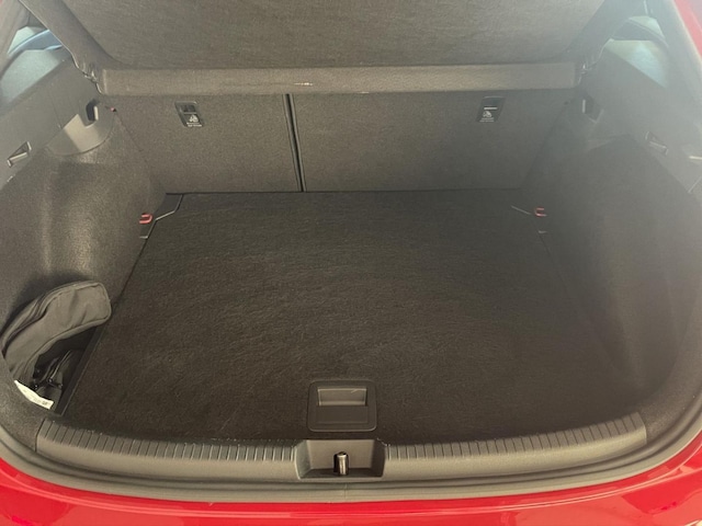 Volkswagen Taigo 1.5 TSI R-Line