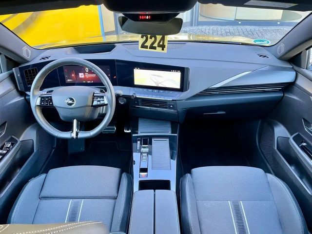 Opel Astra GS-Line Grand Sport