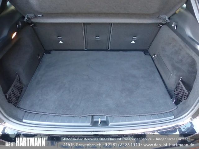 Mercedes-Benz GLA 200 ADVANCED+MBUX+R.KAM+NAVI+LED+SPURHALTE