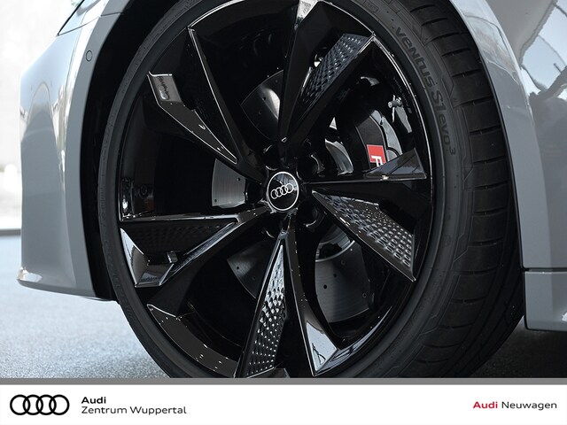 Audi A6 e-tron Avant Performance Quattro