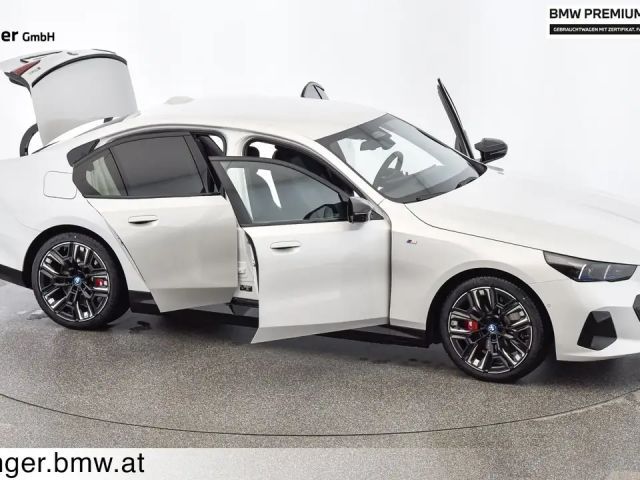 BMW i5 M60 Sedan xDrive