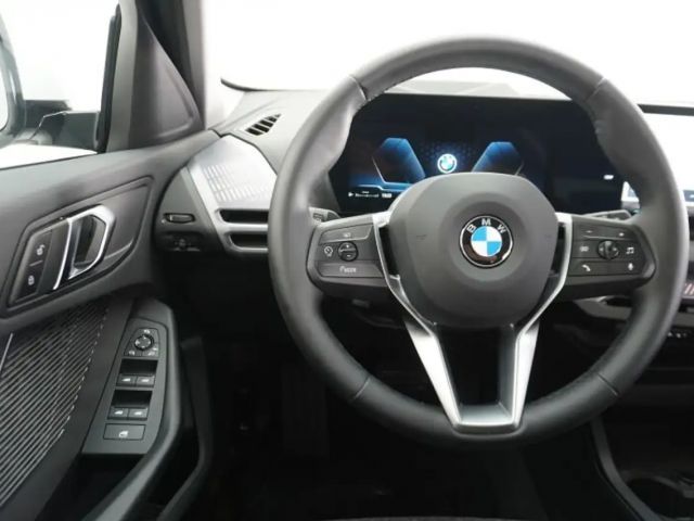 BMW 120 120i 5-deurs M-Sport Sedan