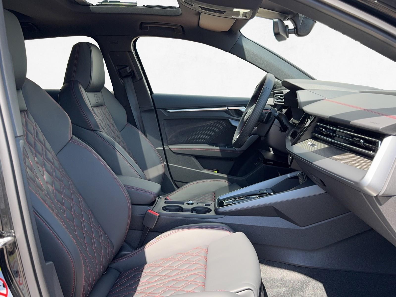 Audi A3 35 TFSI S-Line S-Tronic Sedan Sportback