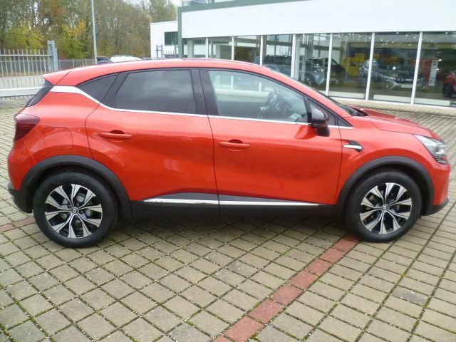 Renault Captur Hybrid Techno