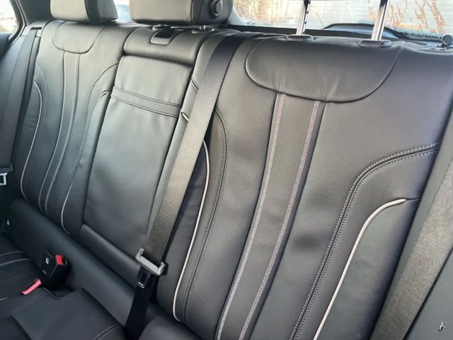 BMW 520 520d Luxury Line Touring xDrive