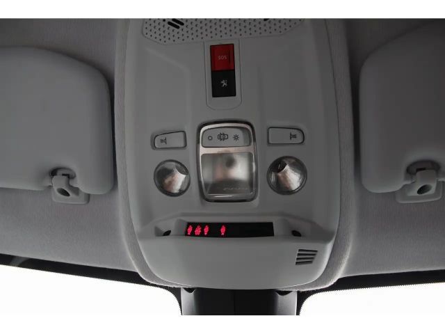 Peugeot E-208 Allure Pack