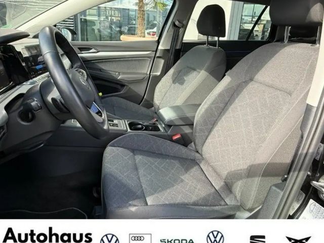 Volkswagen Golf 1.5 eTSI Golf VIII Variant