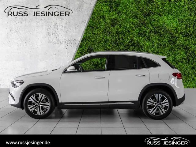 Mercedes-Benz GLA 180 Progressive