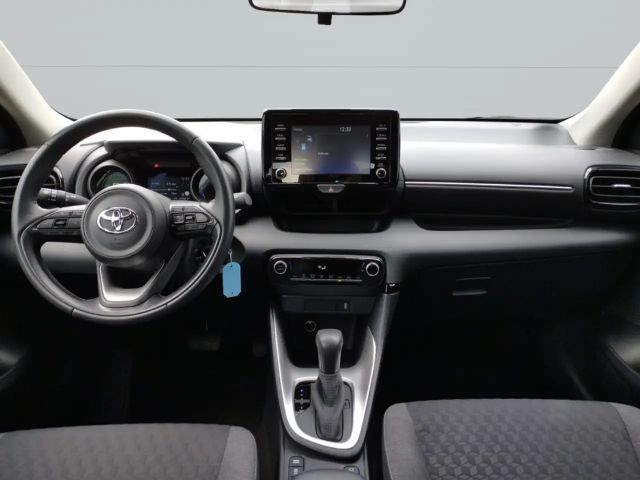 Toyota Yaris Hybride Team D