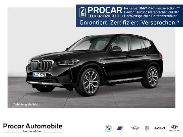 BMW X3 xDrive30e