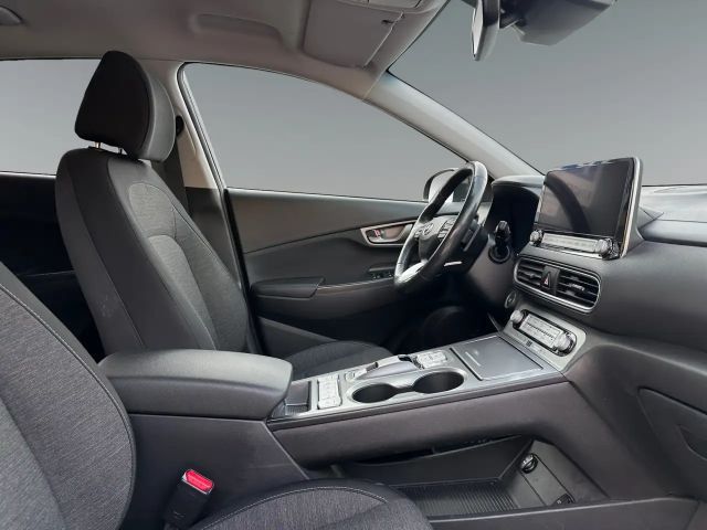 Hyundai Kona 64 kWh Electric