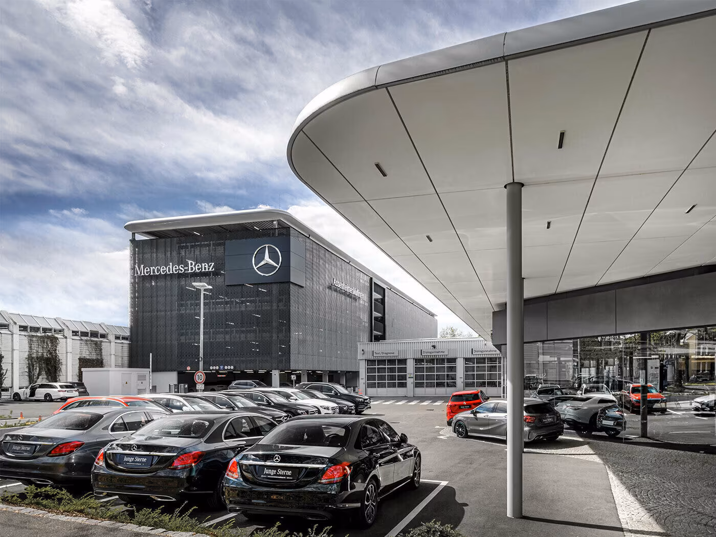 Mercedes-Benz CLE 300 4MATIC AMG Line