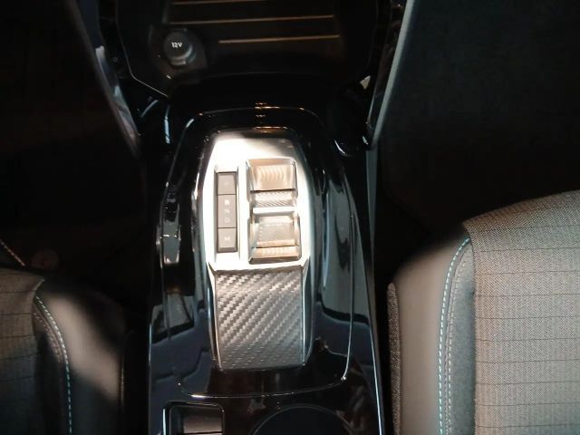 Peugeot 208 Allure Pack