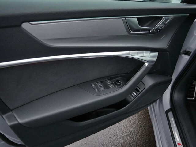 Audi A6 55 TFSI Avant Quattro S-Tronic Sport