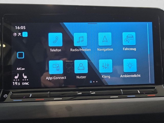 Volkswagen Golf DSG Style Variant