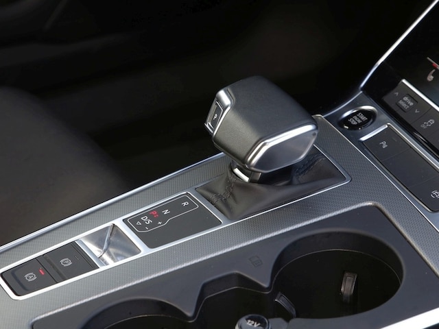 Audi A6 40 TDI Avant S-Tronic