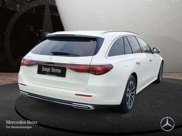 Mercedes-Benz E 220 AVANTGARDE E 220 d Estate